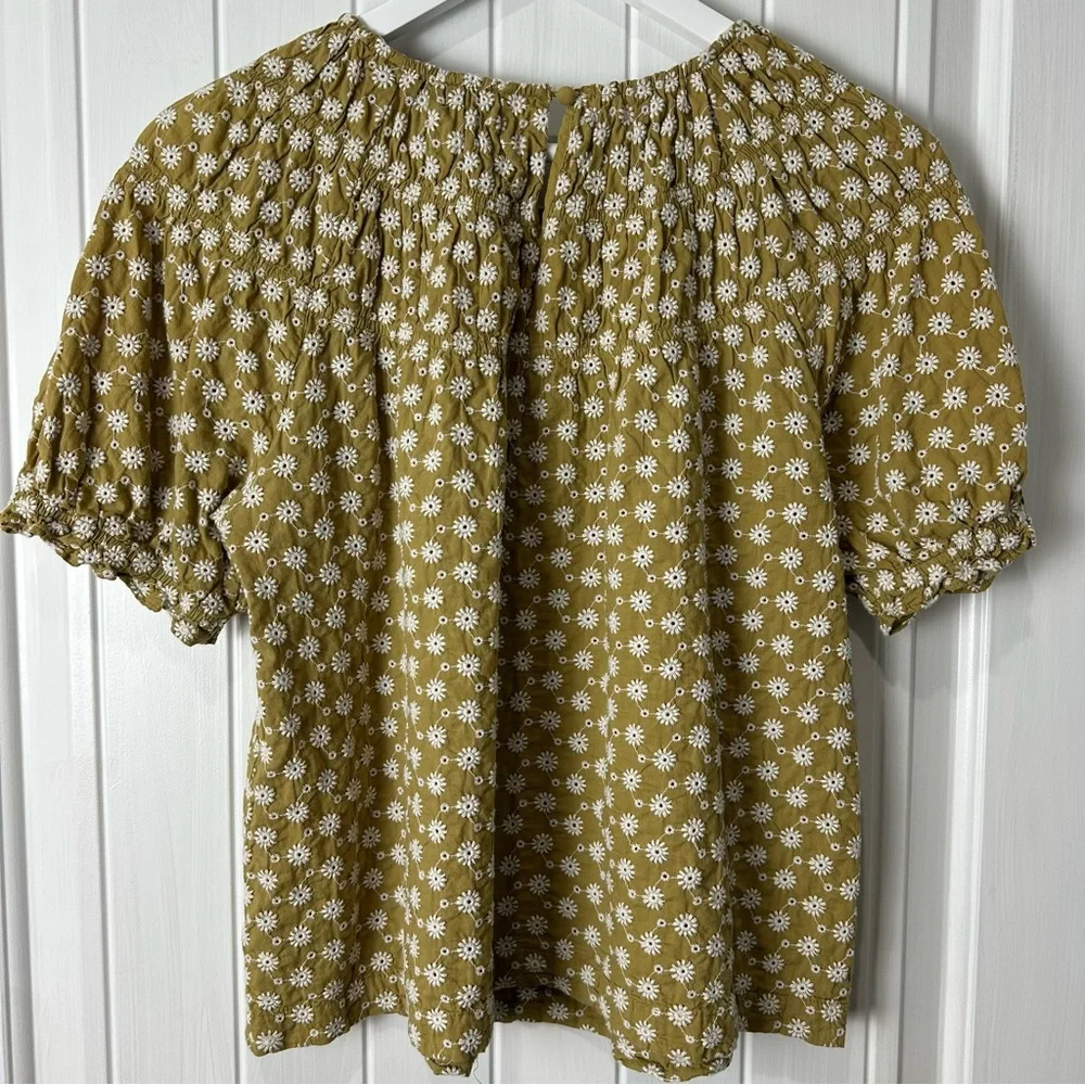 Madewell Floral Puff Sleeve Blouse in Olive
